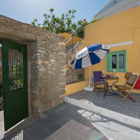 סימי Kyklameno Apartment מראה חיצוני תמונה